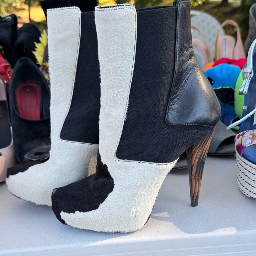 Fendi Black and White Heeled Boots
